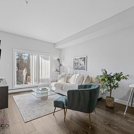 Studio Loft, 2 Bd, Ug Parking, 5 Min To Rogers! Edmonton Exterior photo
