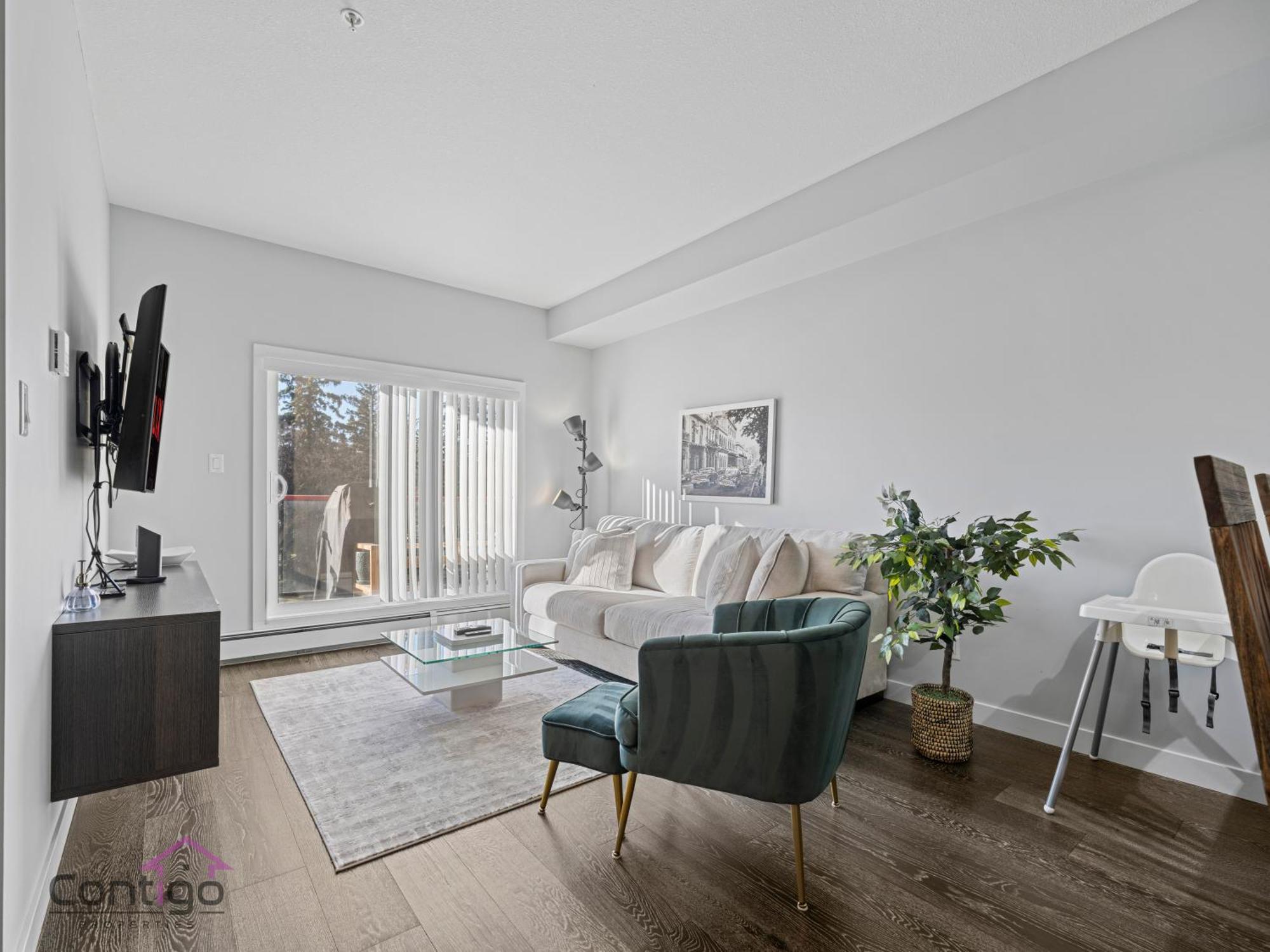 Studio Loft, 2 Bd, Ug Parking, 5 Min To Rogers! Edmonton Exterior photo