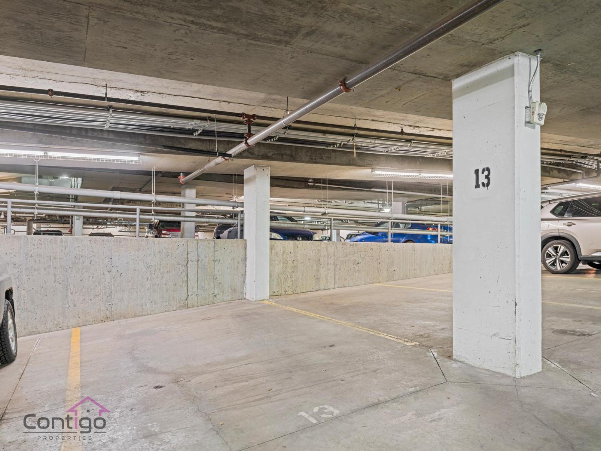 Studio Loft, 2 Bd, Ug Parking, 5 Min To Rogers! Edmonton Exterior photo
